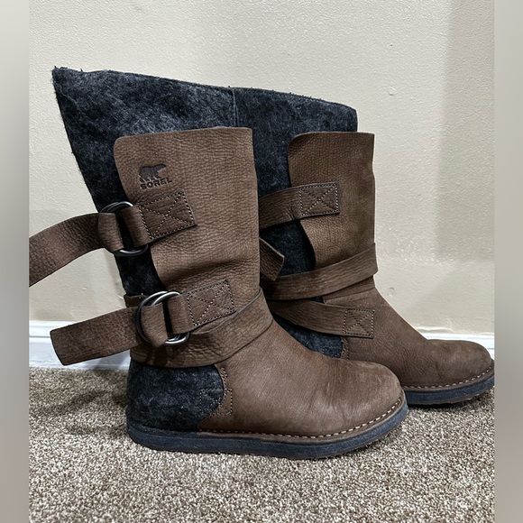 Sorel Chipahko Boots New - Picture 1 of 7